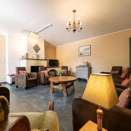 Group Getaway In Сasa de vacaciones