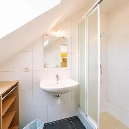 Group Getaway In Vakantiehuis Amel